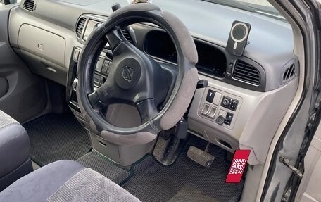 Nissan Liberty, 2001 год, 440 000 рублей, 2 фотография
