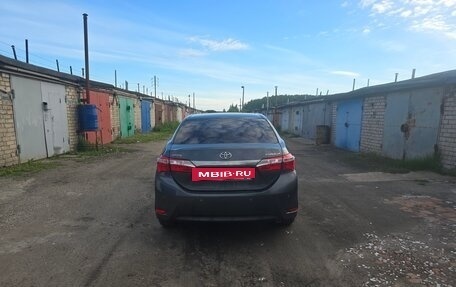Toyota Corolla, 2015 год, 1 410 000 рублей, 3 фотография