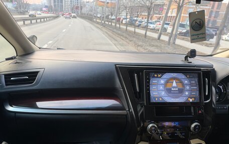 Toyota Alphard III, 2017 год, 3 300 000 рублей, 4 фотография