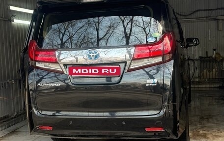 Toyota Alphard III, 2017 год, 3 300 000 рублей, 2 фотография