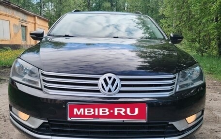 Volkswagen Passat B7, 2011 год, 950 000 рублей, 2 фотография