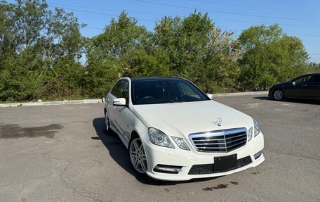 Mercedes-Benz E-Класс, 2011 год, 2 050 000 рублей, 1 фотография