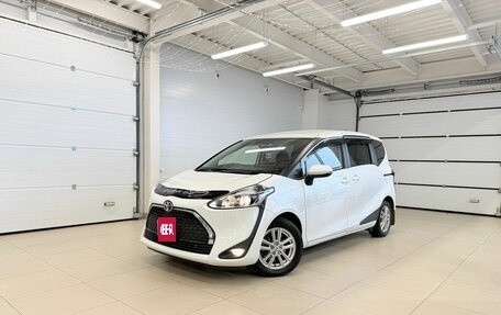 Toyota Sienta II, 2019 год, 1 699 000 рублей, 1 фотография