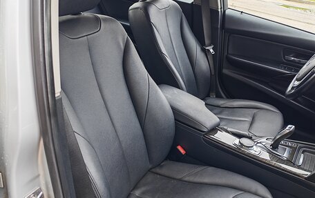 BMW 3 серия, 2012 год, 1 250 000 рублей, 18 фотография