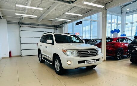 Toyota Land Cruiser 200, 2013 год, 4 299 900 рублей, 8 фотография