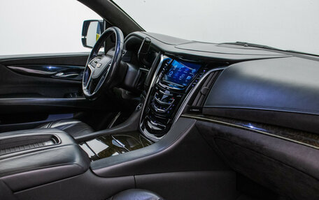 Cadillac Escalade IV, 2019 год, 3 978 000 рублей, 9 фотография