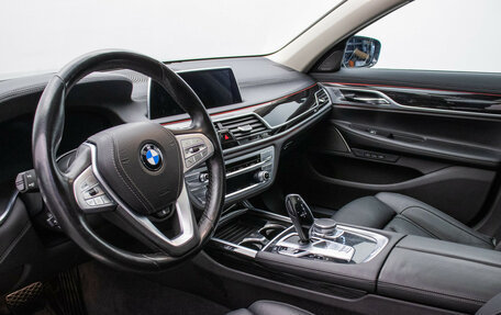 BMW 7 серия, 2019 год, 5 550 000 рублей, 8 фотография