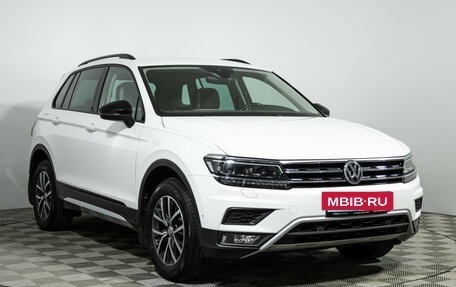 Volkswagen Tiguan II, 2019 год, 2 499 700 рублей, 3 фотография