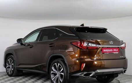 Lexus RX IV рестайлинг, 2018 год, 4 277 000 рублей, 8 фотография