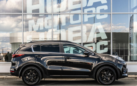 KIA Sportage IV рестайлинг, 2021 год, 2 450 000 рублей, 5 фотография