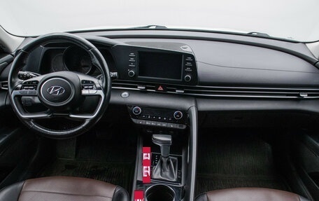 Hyundai Elantra, 2020 год, 1 895 000 рублей, 14 фотография