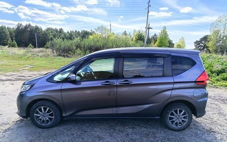 Honda Freed II, 2018 год, 1 320 000 рублей, 3 фотография