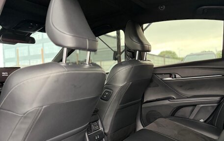 Toyota Camry, 2024 год, 3 450 000 рублей, 7 фотография