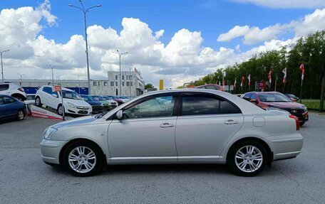 Toyota Avensis III рестайлинг, 2003 год, 672 000 рублей, 4 фотография
