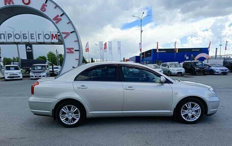 Toyota Avensis III рестайлинг, 2003 год, 672 000 рублей, 8 фотография