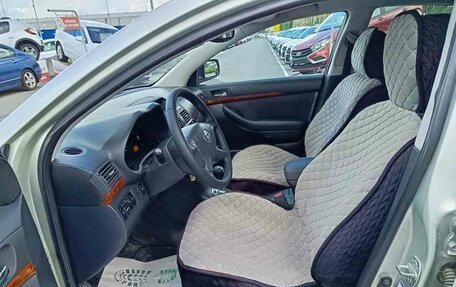 Toyota Avensis III рестайлинг, 2003 год, 672 000 рублей, 9 фотография