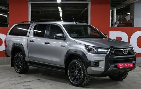 Toyota Hilux VIII, 2020 год, 4 498 000 рублей, 3 фотография
