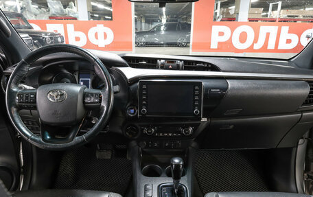 Toyota Hilux VIII, 2020 год, 4 498 000 рублей, 14 фотография