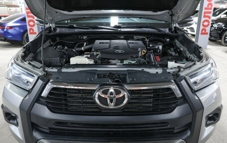 Toyota Hilux VIII, 2020 год, 4 498 000 рублей, 10 фотография