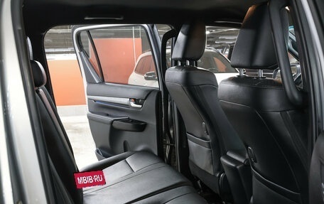 Toyota Hilux VIII, 2020 год, 4 498 000 рублей, 12 фотография