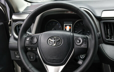 Toyota RAV4, 2017 год, 2 348 000 рублей, 17 фотография