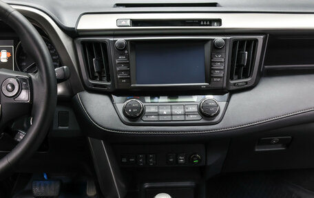 Toyota RAV4, 2017 год, 2 348 000 рублей, 16 фотография