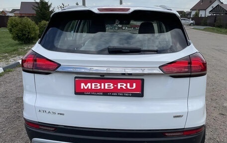 Geely Atlas, 2024 год, 2 фотография