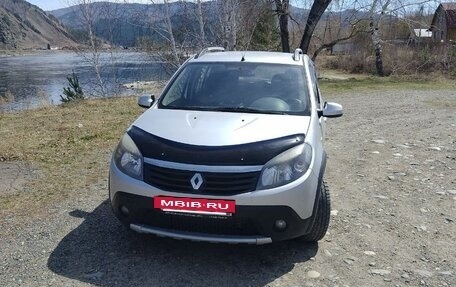 Renault Sandero I, 2013 год, 550 000 рублей, 5 фотография