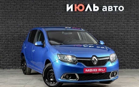 Renault Sandero II рестайлинг, 2015 год, 670 000 рублей, 3 фотография