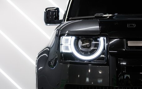 Land Rover Defender II, 2021 год, 7 850 000 рублей, 4 фотография