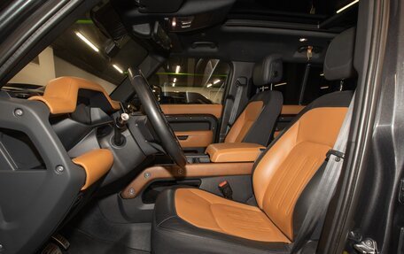 Land Rover Defender II, 2021 год, 7 850 000 рублей, 12 фотография