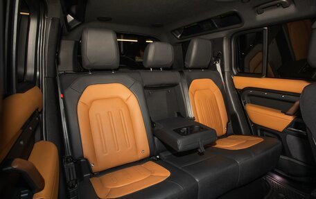 Land Rover Defender II, 2021 год, 7 850 000 рублей, 20 фотография