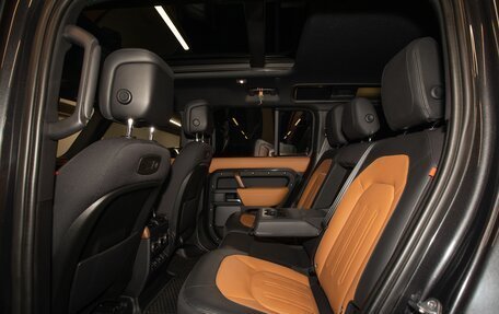 Land Rover Defender II, 2021 год, 7 850 000 рублей, 21 фотография