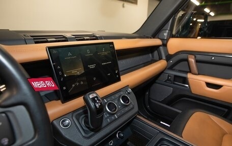 Land Rover Defender II, 2021 год, 7 850 000 рублей, 13 фотография