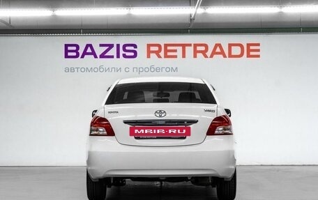 Toyota Yaris III рестайлинг, 2010 год, 850 000 рублей, 7 фотография