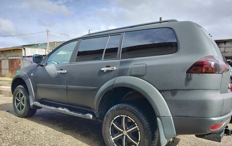 Mitsubishi Pajero Sport II рестайлинг, 2013 год, 1 950 000 рублей, 3 фотография