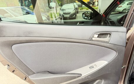Hyundai Solaris II рестайлинг, 2015 год, 1 100 000 рублей, 16 фотография
