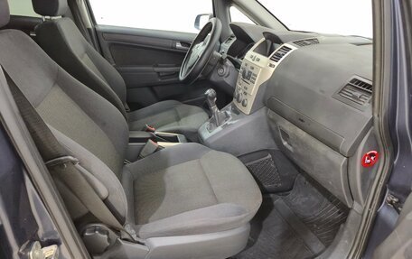 Opel Zafira B, 2008 год, 550 000 рублей, 16 фотография