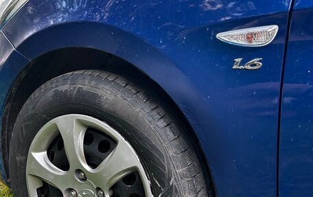 Hyundai Solaris II рестайлинг, 2011 год, 700 000 рублей, 5 фотография