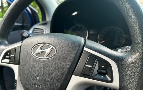 Hyundai Solaris II рестайлинг, 2011 год, 700 000 рублей, 9 фотография
