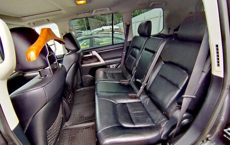 Toyota Land Cruiser 200, 2011 год, 4 877 555 рублей, 21 фотография