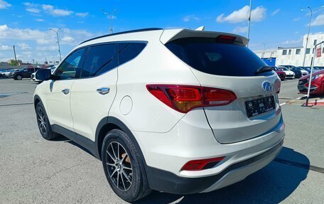 Hyundai Santa Fe III рестайлинг, 2016 год, 2 099 995 рублей, 5 фотография