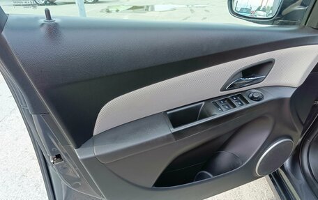 Chevrolet Cruze II, 2011 год, 682 000 рублей, 10 фотография