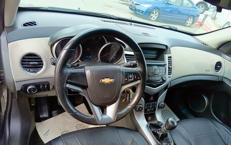 Chevrolet Cruze II, 2011 год, 682 000 рублей, 14 фотография