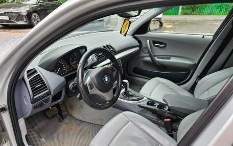BMW 1 серия, 2007 год, 640 000 рублей, 9 фотография