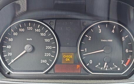 BMW 1 серия, 2007 год, 640 000 рублей, 12 фотография