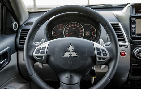 Mitsubishi Pajero Sport II рестайлинг, 2015 год, 2 118 000 рублей, 14 фотография