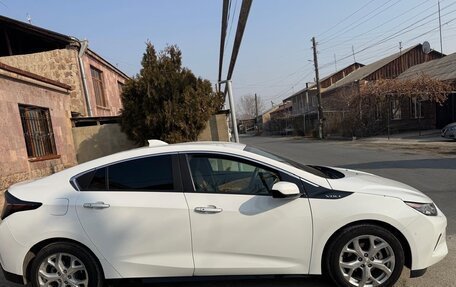 Chevrolet Volt II, 2016 год, 1 479 000 рублей, 13 фотография