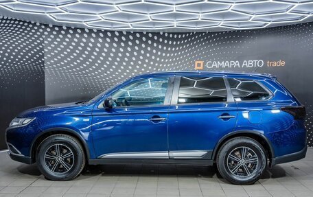 Mitsubishi Outlander III рестайлинг 3, 2015 год, 1 714 000 рублей, 6 фотография