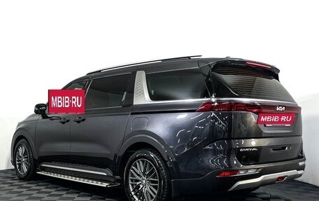 KIA Carnival, 2022 год, 4 500 000 рублей, 8 фотография